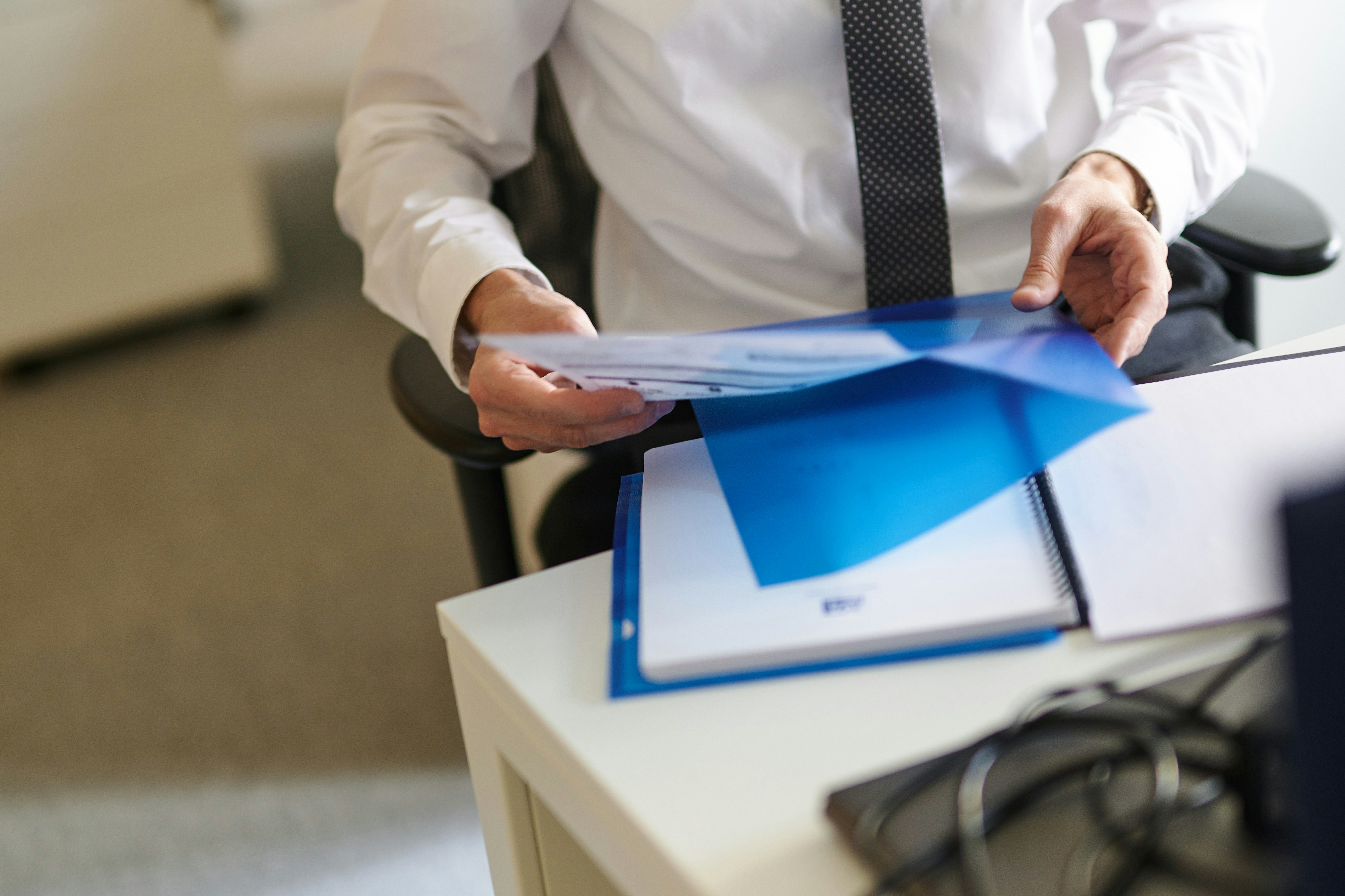 man preparing documents for vc deal flow